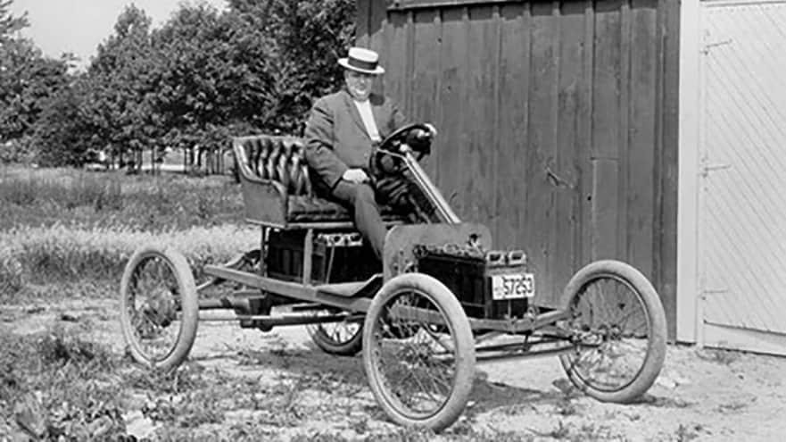 primeiro carro eletrico do mundo